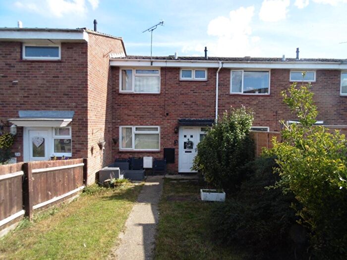 3 Bedroom Terraced House For Sale In Honeysuckle Way, Witham, CM8