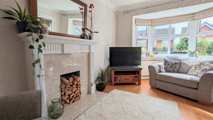 4 Bedroom Detached House For Sale In Parsonage Brow, Upholland, Skelmersdale, WN8