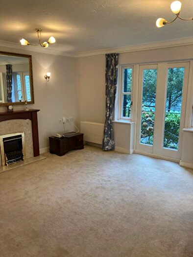 2 Bedroom Flat For Sale In Brompton Court, St. Stephens Road, Bournemouth, Dorset, BH2