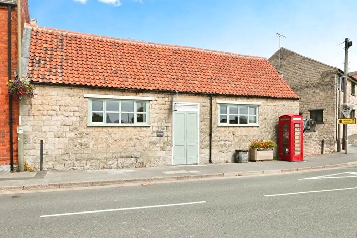 2 Bedroom Barn Conversion For Sale In Hangar Hill, Whitwell, Worksop, S80