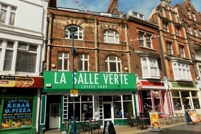 2 Bedroom Flat To Rent In Cannon Street, Dover, CT16