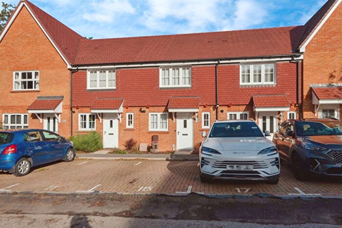 2 Bedroom Terraced House For Sale In Stone Road, Waterlooville, PO8