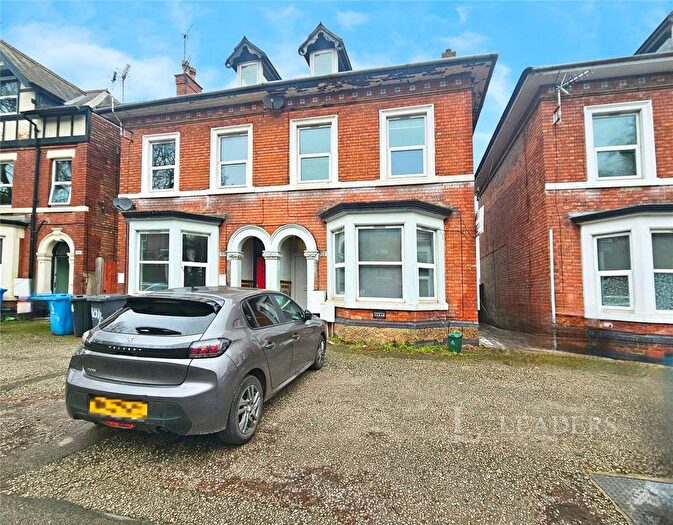 6 Bedroom Semi-Detached House For Sale In Uttoxeter New Road, Derby, Derbyshire, DE22