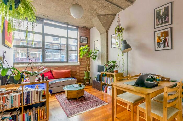 1 Bedroom Flat For Sale In Royle Building, Wenlock Basin, London, N1