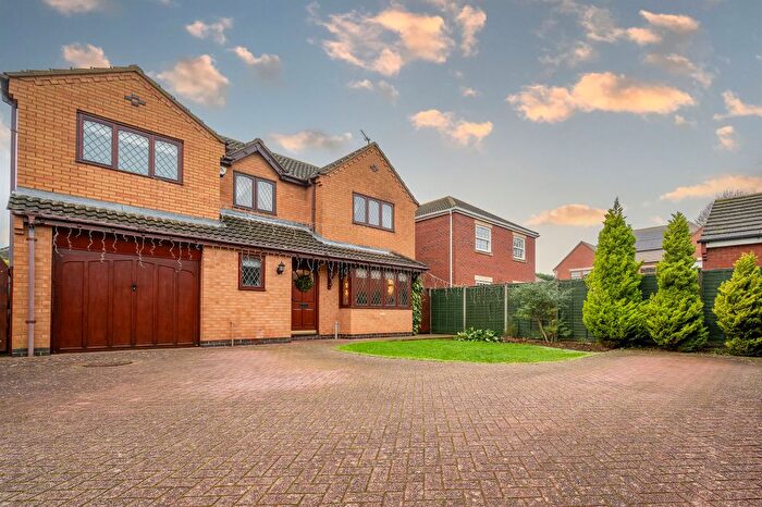 4 Bedroom Detached House For Sale In Salen Close, Barton Seagrave, Kettering, NN15