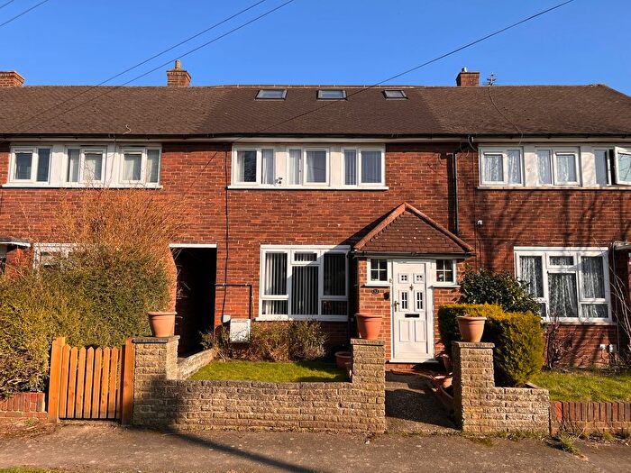 1 Bedroom Terraced House To Rent In Warren Close, Slough, SL3