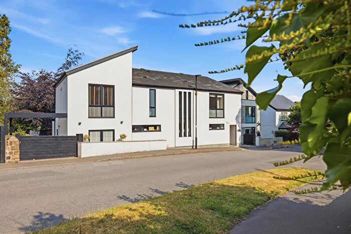 5 Bedroom Detached House For Sale In Squirrels Leap, Tom Lane, Fulwood, Sheffield, S10