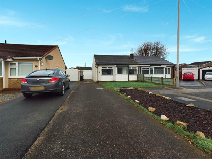 2 Bedroom Semi-Detached Bungalow For Sale In Selside Drive, Morecambe, LA4