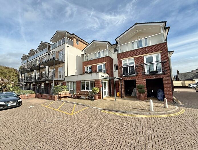 1 Bedroom Flat For Sale In Cowick Street, St.Thomas, EX4