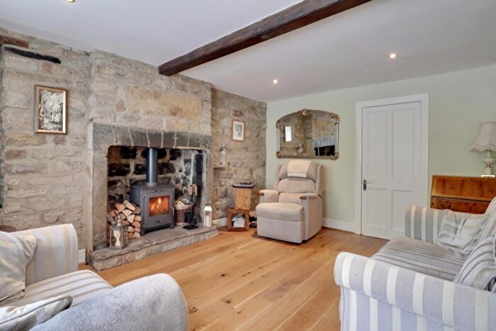 2 Bedroom Terraced House For Sale In Apperley Lane, Rawdon, Leeds, LS19
