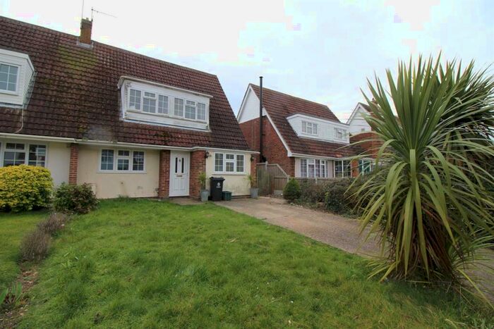 3 Bedroom Semi-Detached House To Rent In The Sparlings, Kirby-le-Soken, Frinton-on-Sea, CO13