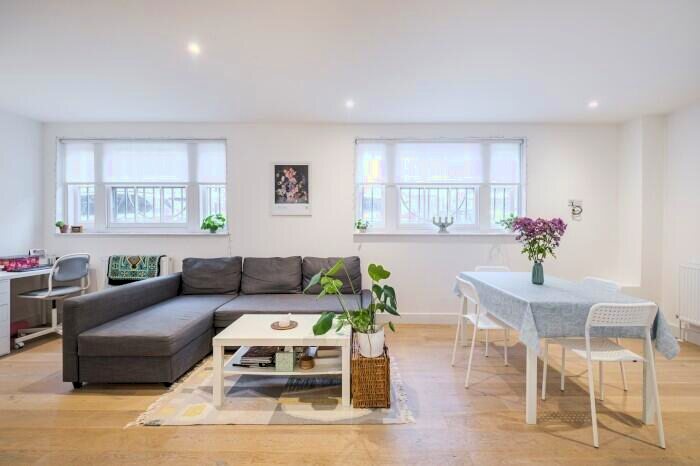 1 Bedroom Flat To Rent In Clyde Square, E14