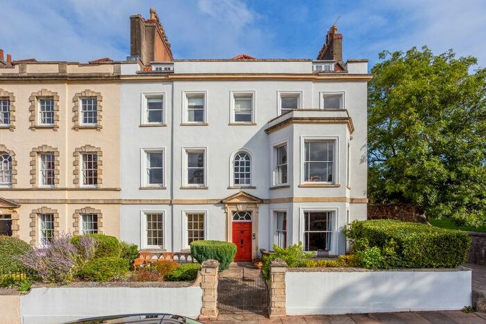 4 Bedroom Maisonette To Rent In Clifton Hill, Clifton, Bristol, BS8