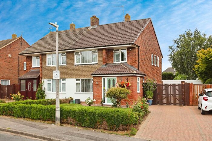 3 Bedroom Semi-Detached House For Sale In Delius Drive, Tonbridge, Kent, TN10