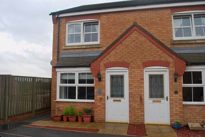 2 Bedroom End Of Terrace House To Rent In Paddock Court, Withernsea, HU19