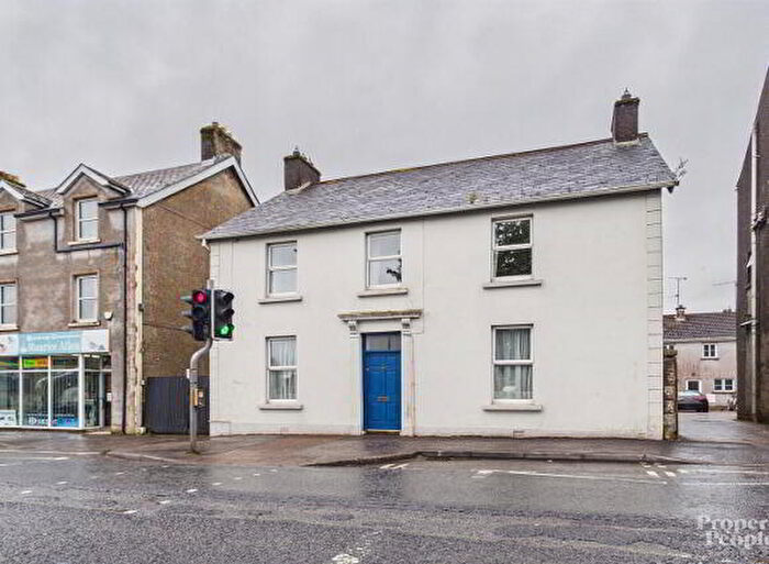 5 Bedroom Detached House For Sale In Main Street, Fivemiletown, BT75