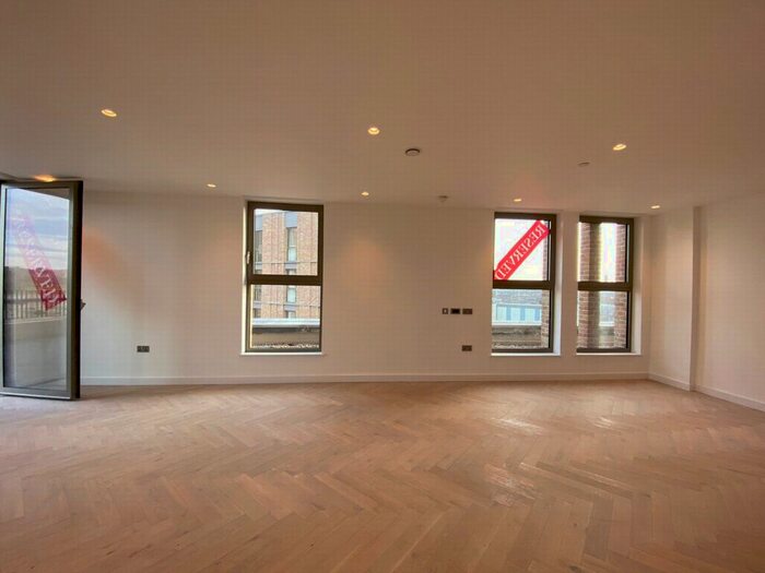 3 Bedroom Flat To Rent In Josephine House, Oberman Road, Willesden, NW10