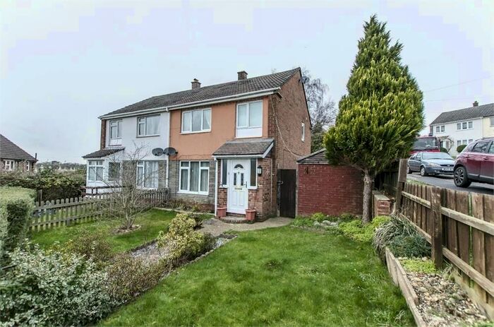 3 Bedroom Semi-Detached House To Rent In Truro Rise, Bishopstoke, Eastleigh SO50