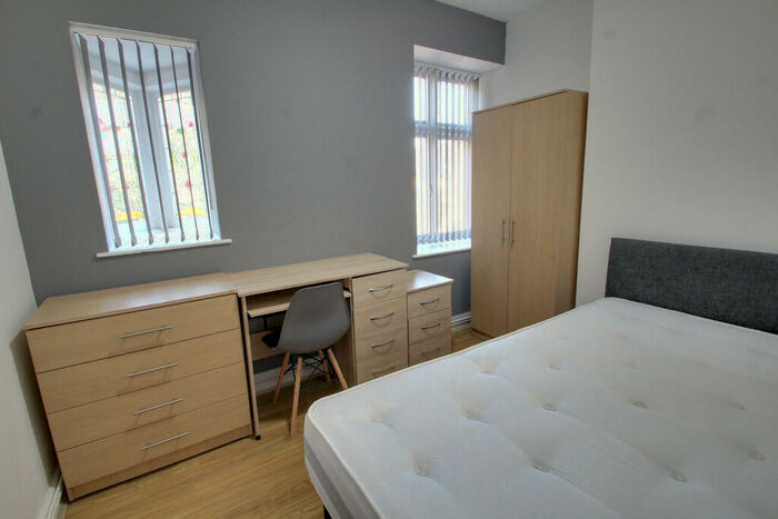 1 Bedroom Apartment To Rent In Westcotes Drive, Leicester, LE3