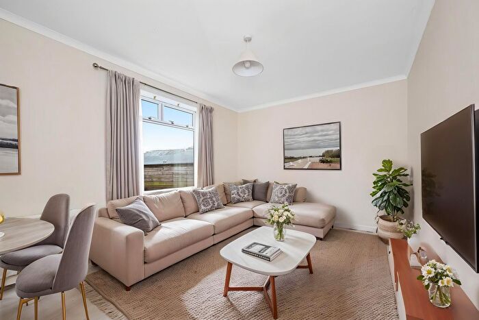 2 Bedroom Flat For Sale In Colinton Mains Place, Colinton Mains, Edinburgh, EH13