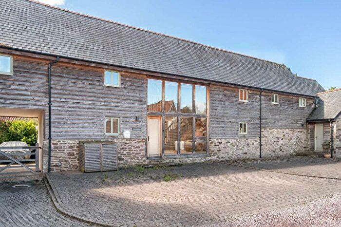 3 Bedroom Barn Conversion For Sale In Threshing Barn, Winforton, Hereford, Herefordshire, HR3