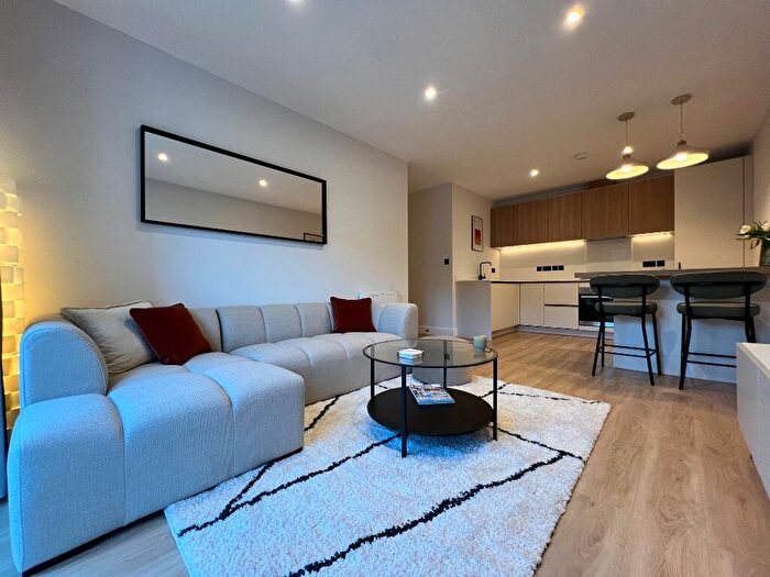 2 Bedroom Apartment To Rent In Georgia Avenue, West Didsbury, Manchester, M20