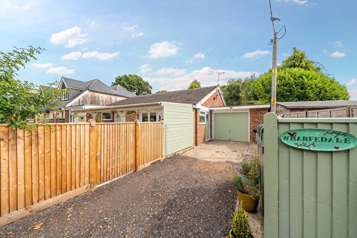 3 Bedroom Detached House For Sale In Three Oaks, TN35