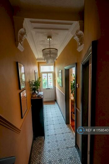 3 Bedroom Semi-Detached House To Rent In Sussex Road, Stockport, SK3