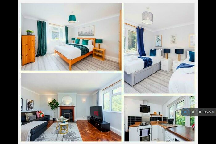 2 Bedroom Flat To Rent In Addiscombe Road, Croydon, CR0