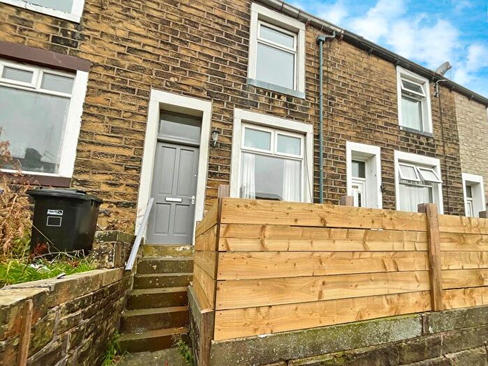 3 Bedroom Terraced House To Rent In Railway Street, Nelson, BB9