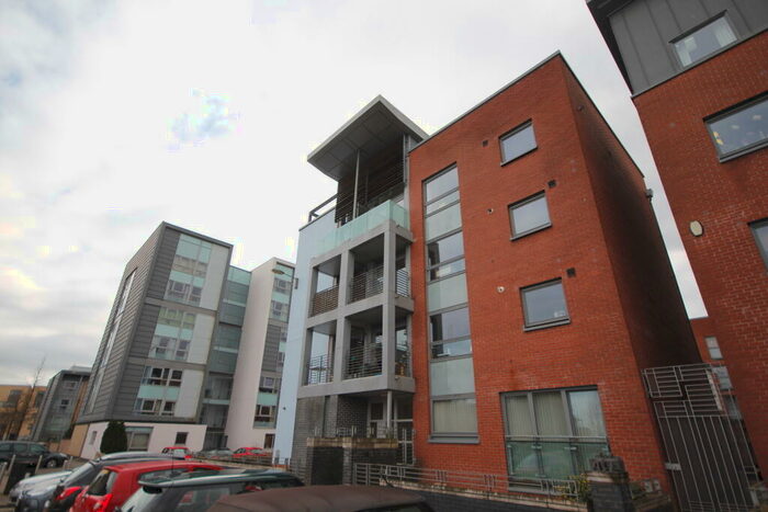 2 Bedroom Flat To Rent In Errol Gardens, New Gobals, Glasgow - Available Th November - Limited Vieiwngs Available, G5