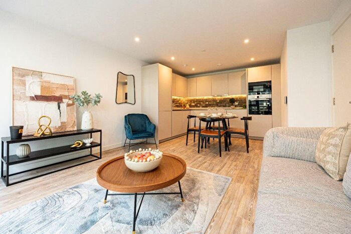 2 Bedroom Flat To Rent In Potato Wharf, Manchester, M3