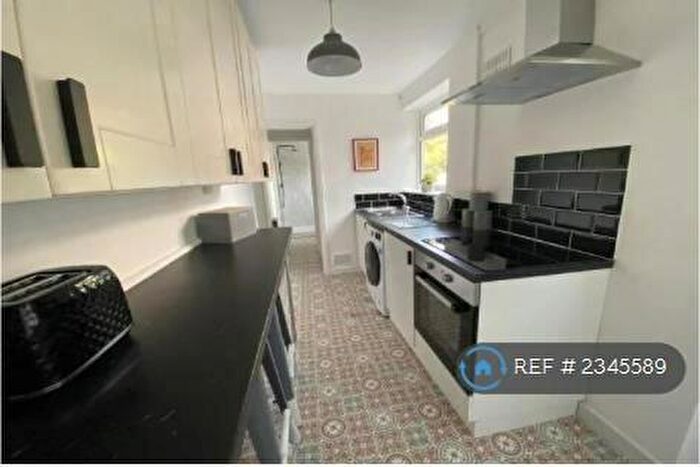 4 Bedroom Terraced House To Rent In Queens Road, Beeston, Nottingham, NG9