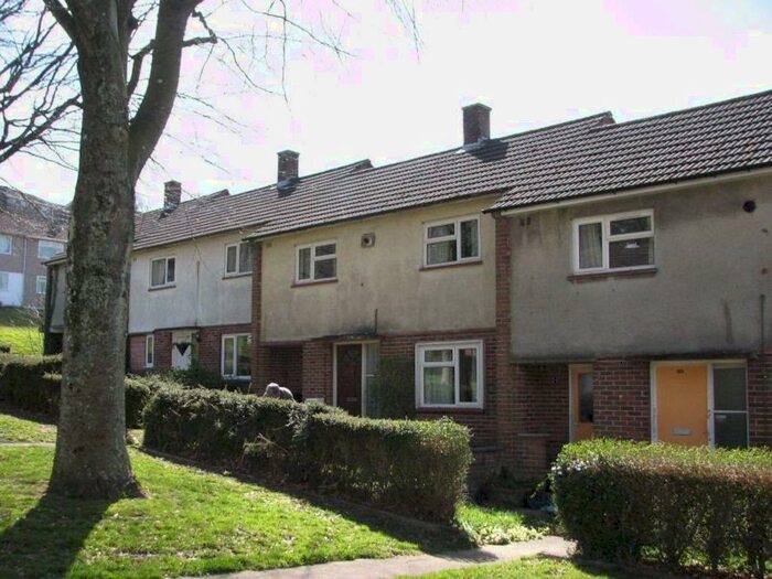 2 Bedroom House To Rent In Pennycross, PL2