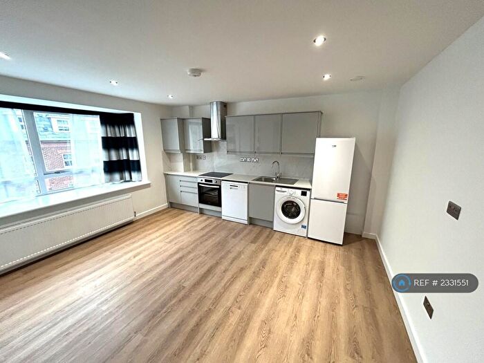 Studio To Rent In Battle House Mews, Barnet, EN4