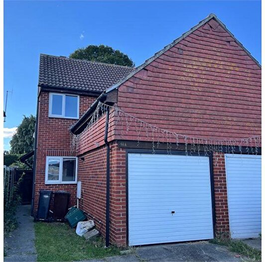 2 Bedroom Semi-Detached House To Rent In Adelaide Drive, Colchester, CO2