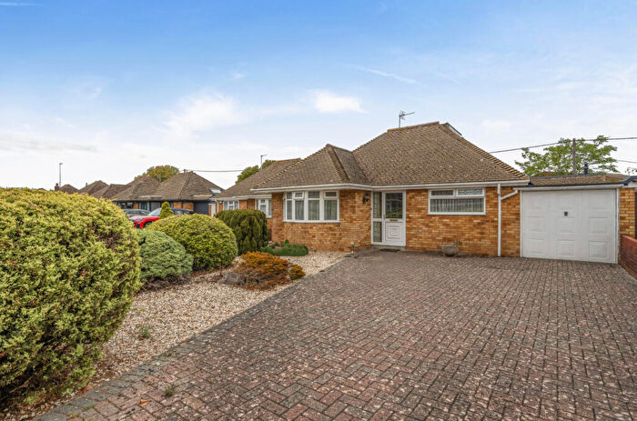 3 Bedroom Detached Bungalow For Sale In Kerrs Way, Wroughton, Swindon, SN4