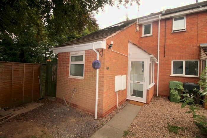 2 Bedroom Terraced House To Rent In Hill Lane, Bromsgrove, B60