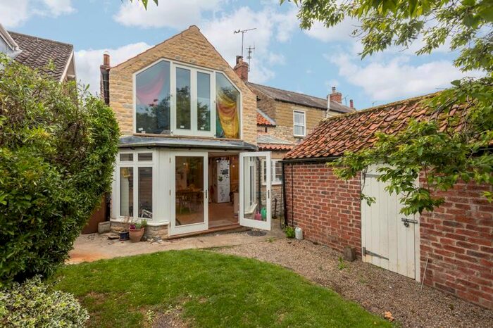 3 Bedroom Semi-Detached House For Sale In Main Street, Sinnington, York, YO62