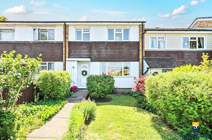 3 Bedroom Terraced House For Sale In The Oval, Wood Street Village, Guildford, Surrey, GU3