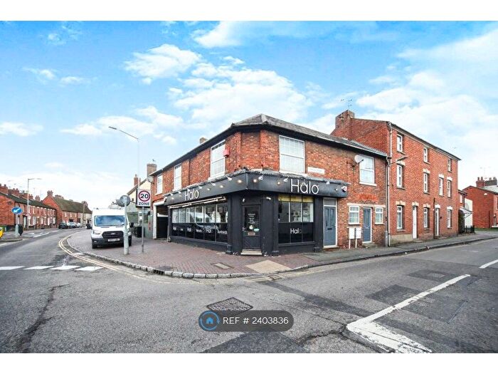 1 Bedroom Flat To Rent In Priory Street, Newport Pagnell, MK16