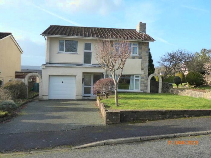 4 Bedroom Detached House To Rent In Courtlands Park, Carmarthen, SA31