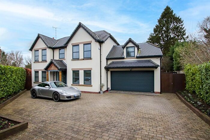 6 Bedroom Detached House For Sale In Rivermead Avenue, Hale Barns, WA15