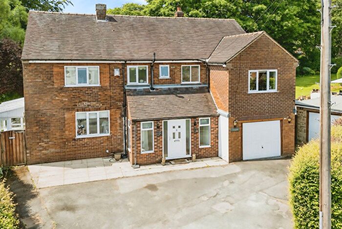 4 Bedroom Detached House For Sale In Kings Close, Pontefract, WF8