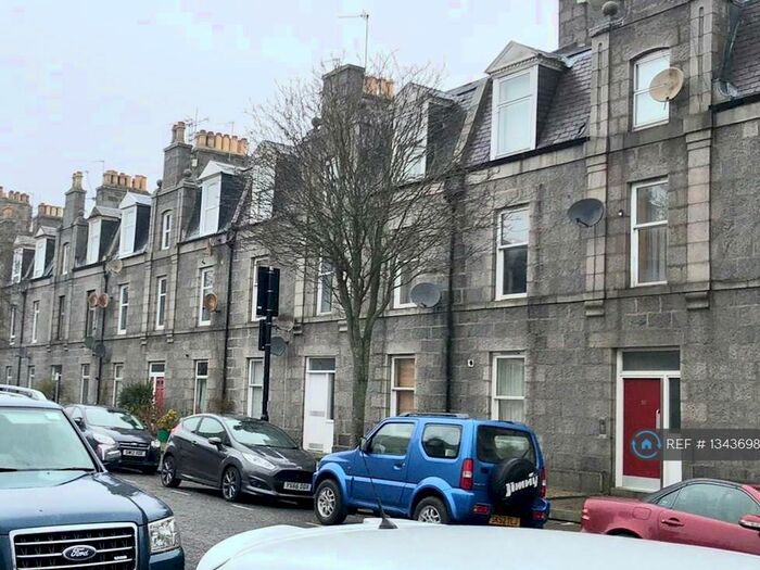 1 Bedroom Flat To Rent In Whitehall Place, Aberdeen, AB25