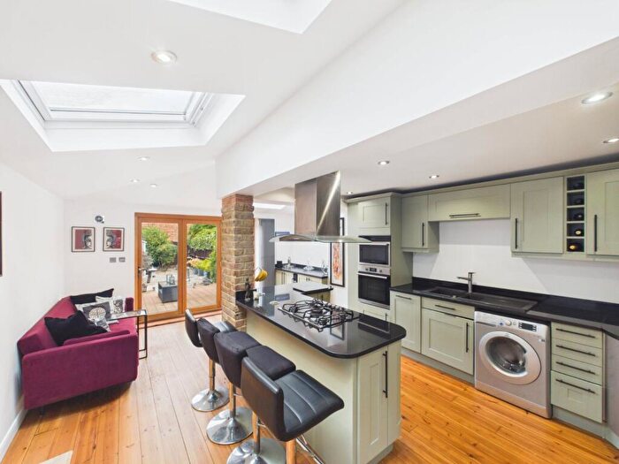 2 Bedroom Terraced House For Sale In Arthur Road, Windsor, Berkshire, SL4