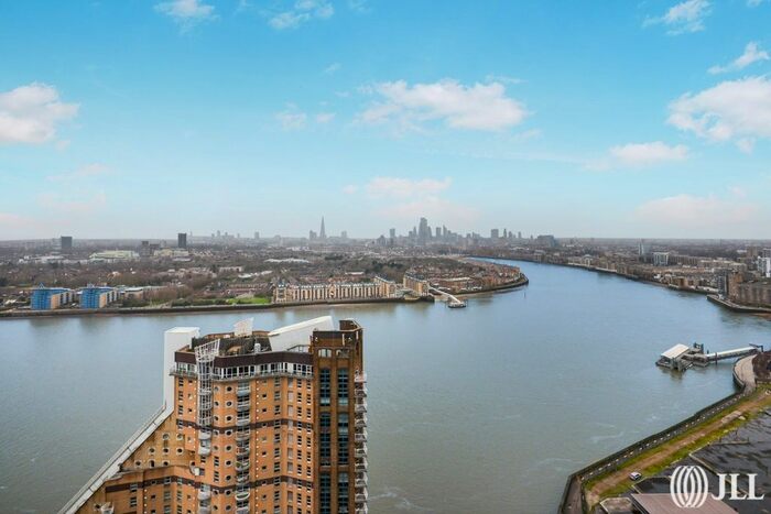 2 Bedroom Flat To Rent In Landmark Pinnacle, Marsh Wall, E14
