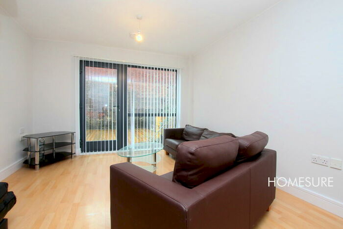 2 Bedroom Apartment To Rent In Sefton Street, Toxteth, L8
