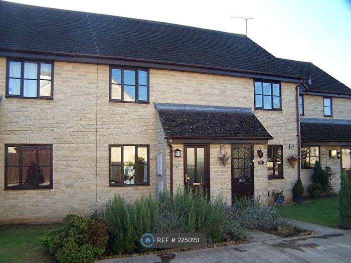 2 Bedroom Terraced House To Rent In Manor Road, Witney, Oxfordshire, OX28