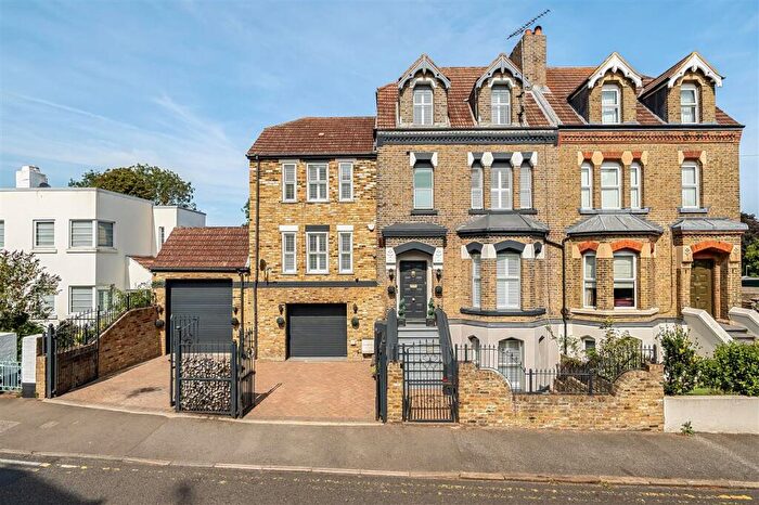 7 Bedroom Detached House For Sale In Elms Avenue, Ramsgate, CT11